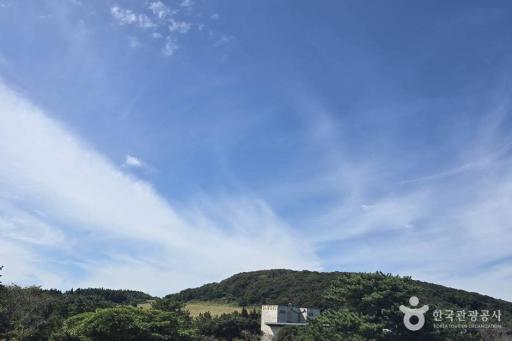 71. 폭낭오름