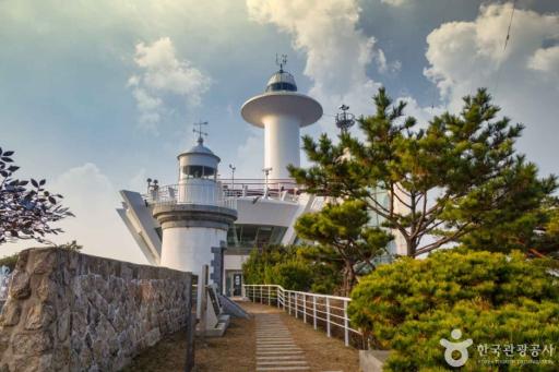 45. 팔미도등대