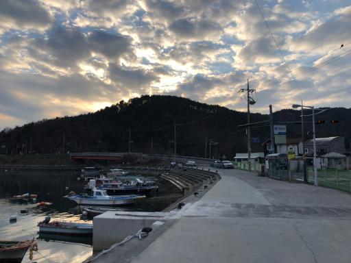 73. 시락방파제