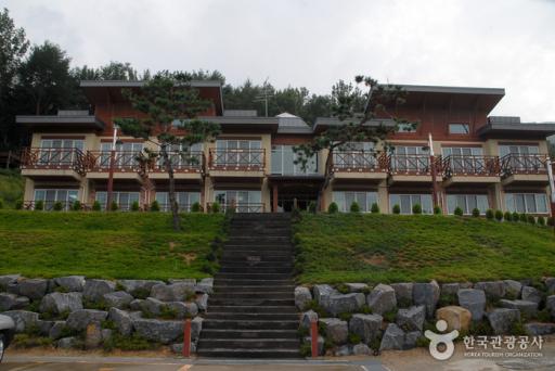 38. 봉수산자연휴양림