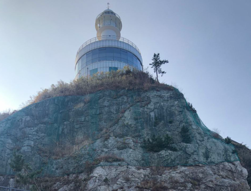 62. 속초등대전망대