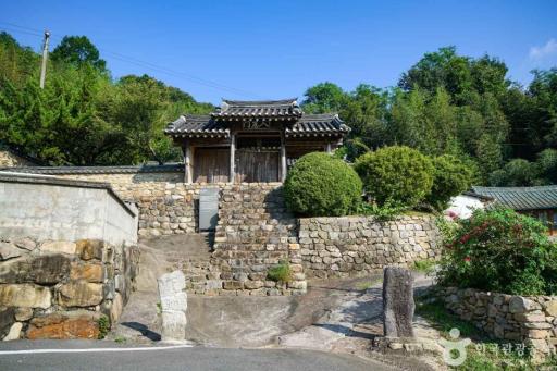 104. 옥계서원
