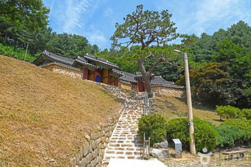 110. 지천서원