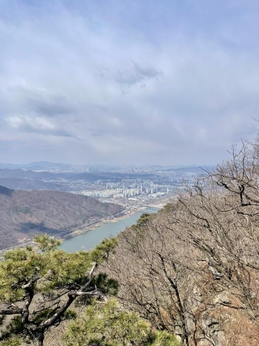 예빈산