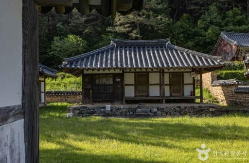 70. 위계서원