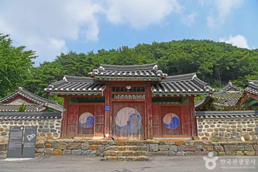 110. 보령향교