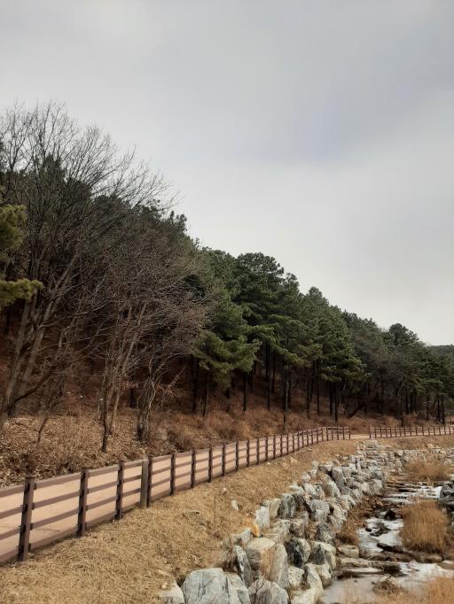 수리사계곡