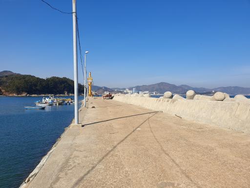 106. 상하동방파제