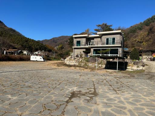 166. 지장산유원지
