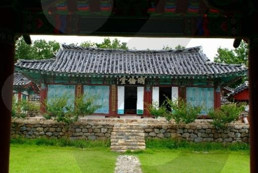 38. 흥해향교