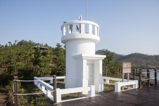 35. 서근등대